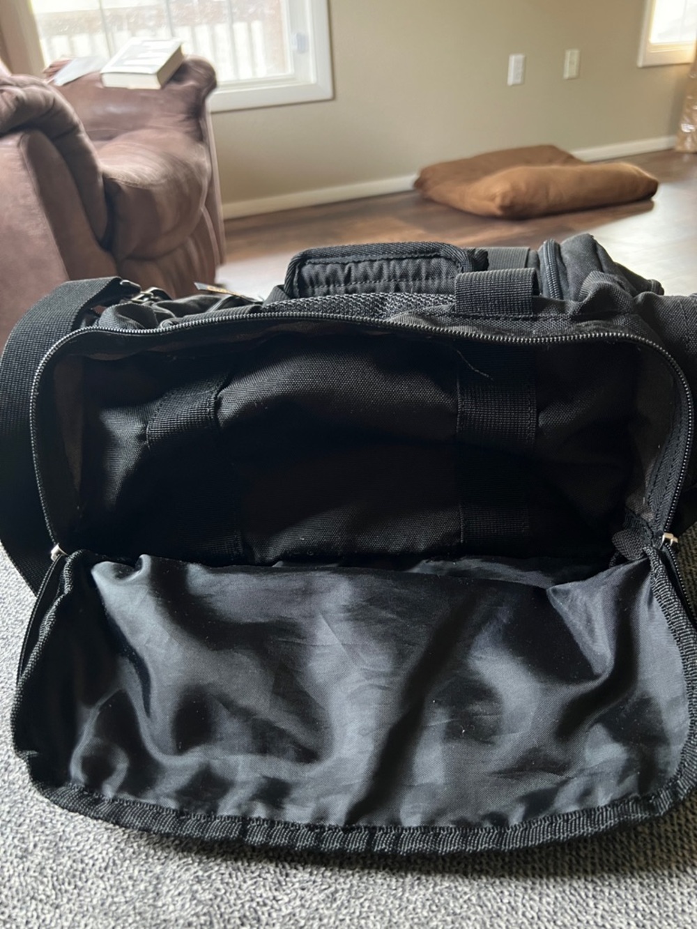 Cabela's Black Tactical Waist/Shoulder Bag - Picture 2 of 8